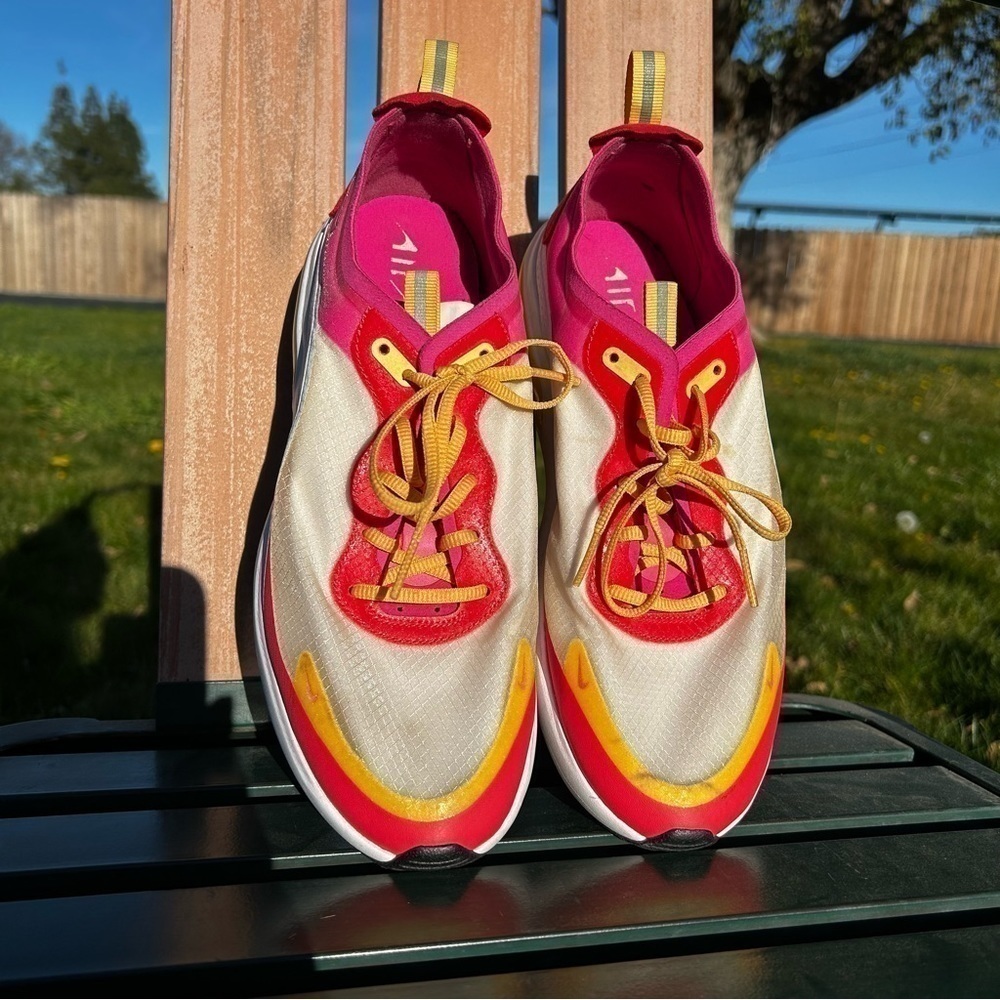 Nike Air‎ Max Dia SE Pink Fuchsia sneakers